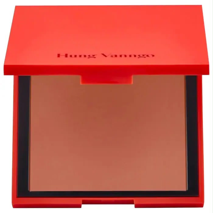 HUNG VANNGO BEAUTY  Soft Focus Blurring Matte Powder Bronzer - resillenece